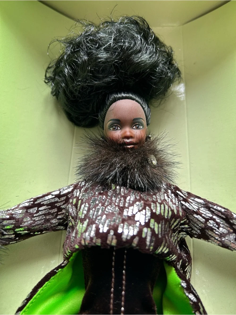 Limited Edition Byron Lars In The Limelight Barbie Doll #17032 - Picture 2 of 5
